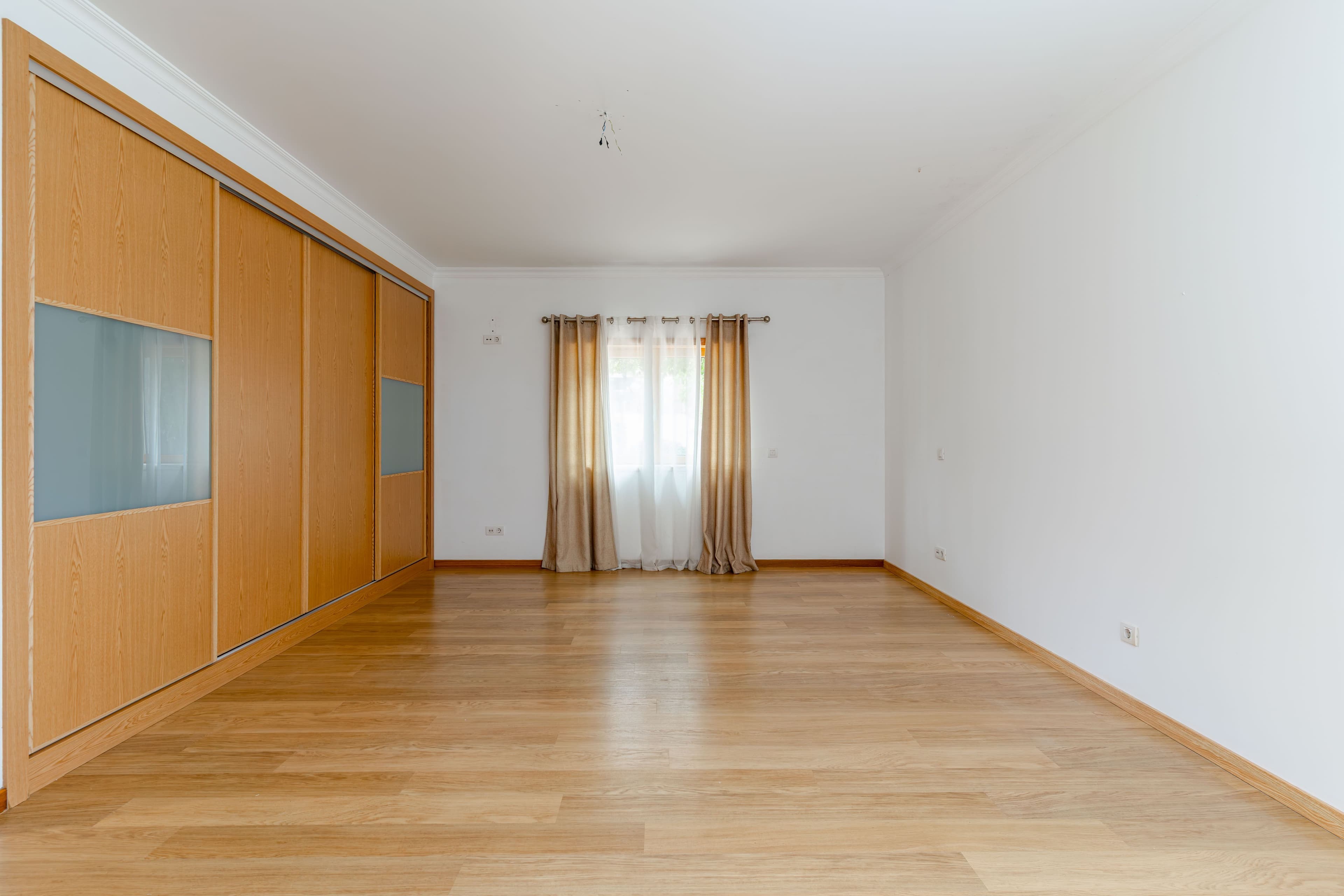 Moradia T4 com Piscina | Arruda dos Vinhos — Imagem 16