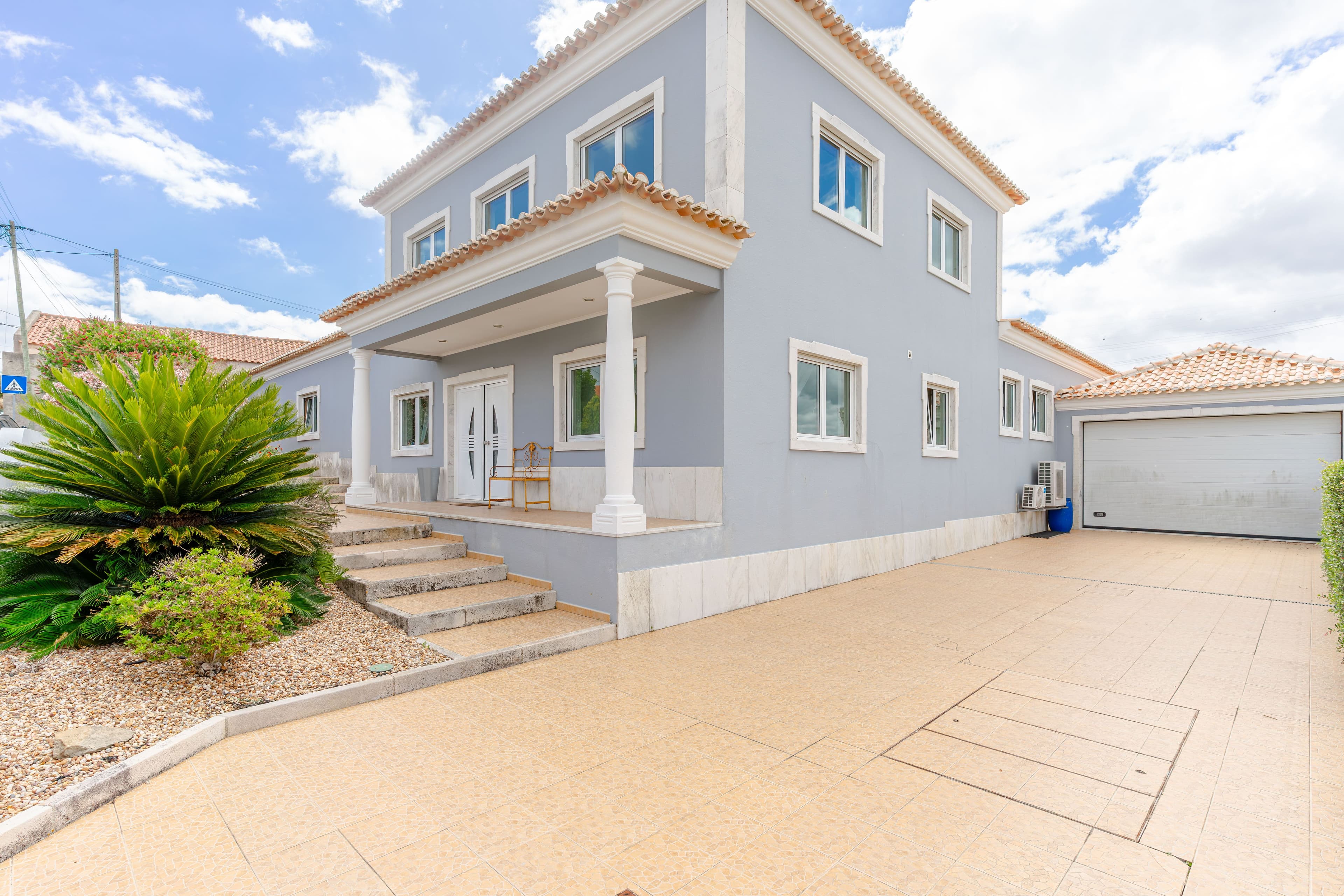 Moradia T4 com Piscina | Arruda dos Vinhos — Imagem 10